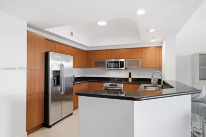 14951 Royal Oaks Ln #402, North Miami, FL 33181 - Photo 4