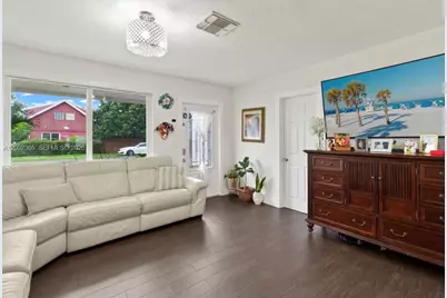 11241 SW 177th St, Miami, FL 33157 - Photo 2