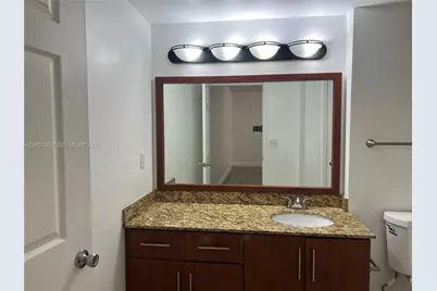 215 SW 117th Ter #14103, Pembroke Pines, FL 33025 - Photo 4