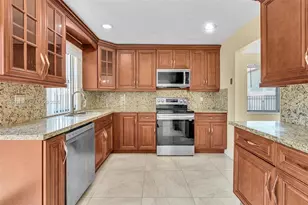 7480 NW 37th Ct, Lauderhill, FL 33319 - Photo 4