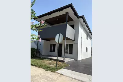 10120 W Fern St, Miami, FL 33157 - Photo 2