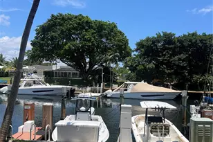 2561 NE 15th St, Pompano Beach, FL 33062 - Photo 38