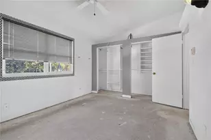 2561 NE 15th St, Pompano Beach, FL 33062 - Photo 22