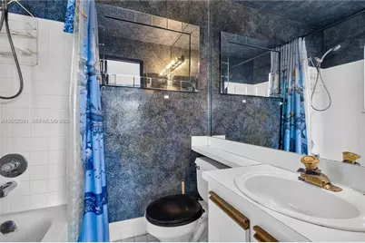 2561 NE 15th St, Pompano Beach, FL 33062 - Photo 30