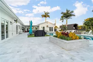 35220 SW 213th Ave, Homestead, FL 33034 - Photo 14