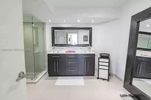 1717 N Bayshore Dr, Miami, FL 33132 - Photo 12