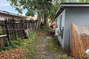 13845 NW 6th Ave, North Miami, FL 33168 - Photo 22