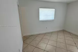8601 SW 94th St, Miami, FL 33156 - Photo 10