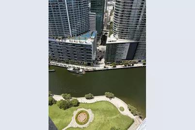 475 Brickell Ave #4008, Miami, FL 33131 - Photo 16