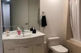 475 Brickell Ave, Miami, FL 33131 - Photo 16