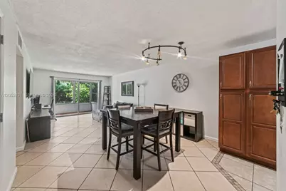 1400 Tallwood Ave #107, Hollywood, FL 33021 - Photo 4