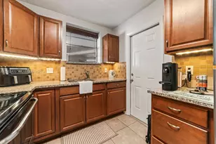 1400 Tallwood Ave, Hollywood, FL 33021 - Photo 8