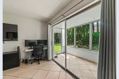1400 Tallwood Ave #107, Hollywood, FL 33021 - Photo 12