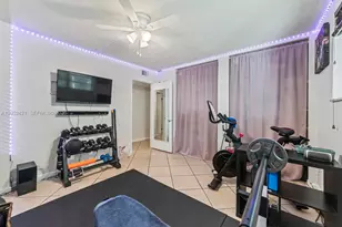 1400 Tallwood Ave, Hollywood, FL 33021 - Photo 20