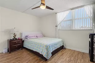 211 S Ocean Dr, Hollywood, FL 33019 - Photo 14