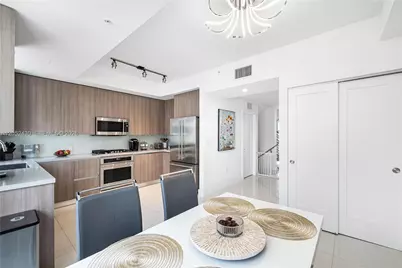31 N Shore Dr #31, Miami Beach, FL 33141 - Photo 12