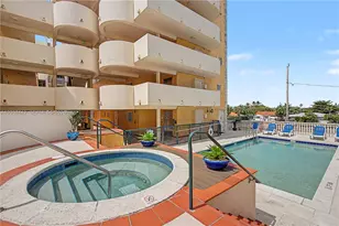 8888 Collins Ave, Surfside, FL 33154 - Photo 26