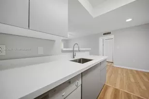 15560 SW 104th Terrace, Miami, FL 33196 - Photo 12
