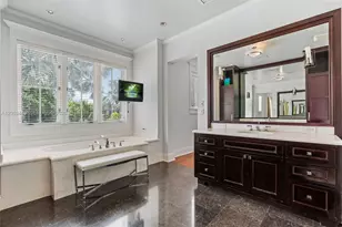 6201 Chapman Field Dr, Pinecrest, FL 33156 - Photo 30