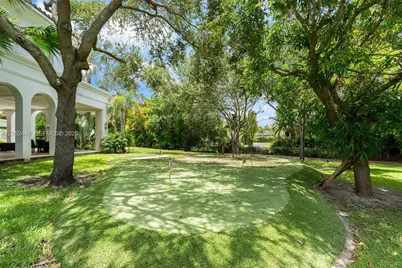 6201 Chapman Field Dr, Pinecrest, FL 33156 - Photo 50