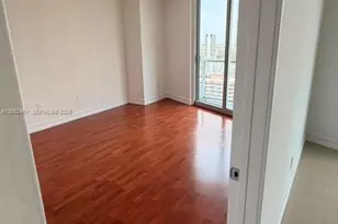 185 SW 7th St, Miami, FL 33130 - Photo 6