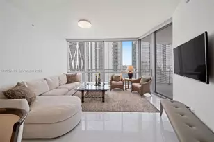 851 NE 1st Ave, Miami, FL 33132 - Photo 18