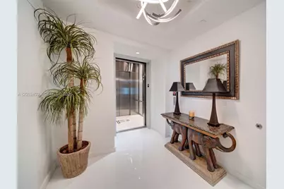 851 NE 1st Avenue #3003, Miami, FL 33132 - Photo 4