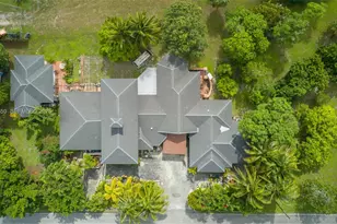 5400 Palm Tree Rd, Plantation, FL 33317 - Photo 2