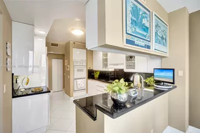 21150 Point Pl #805, Aventura, FL 33180 - Photo 18