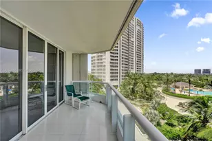 21150 Point Pl, Aventura, FL 33180 - Photo 54