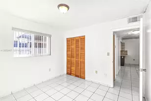 2228 W 74th St, Hialeah, FL 33016 - Photo 8