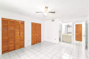 2228 W 74th St, Hialeah, FL 33016 - Photo 6