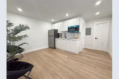 5312 NW 24th Ct, Miami, FL 33142 - Photo 6