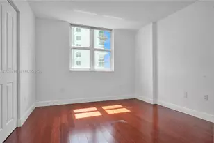 60 NW 37th Ave, Miami, FL 33125 - Photo 22