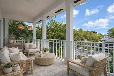 354 NE 35th Ave, Homestead, FL 33033 - Photo 14
