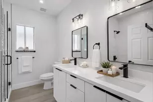 354 NE 35th Ave, Homestead, FL 33033 - Photo 6