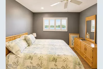 437 Prestwick Ln, Palm Beach Gardens, FL 33418 - Photo 18