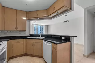 801 Brickell Key Blvd, Miami, FL 33131 - Photo 6