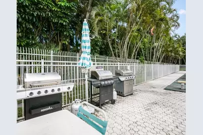 3930 Inverrary Blvd #406-D, Lauderhill, FL 33319 - Photo 26