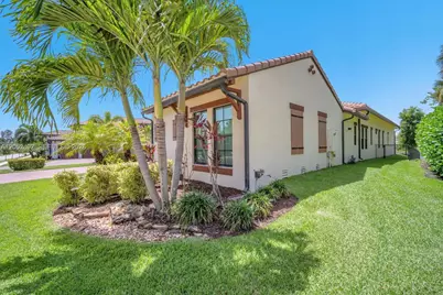 12205 S Parkland Bay Trl, Parkland, FL 33076 - Photo 8