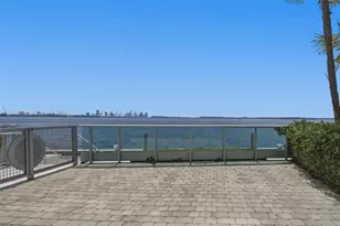 1331 Brickell Bay Dr, Miami, FL 33131 - Photo 34