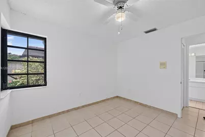 4756 SW 143rd Ave, Miami, FL 33175 - Photo 8