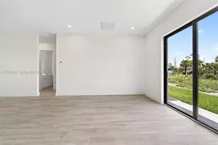 2622 22nd Ave SE, Naples, FL 34117 - Photo 2