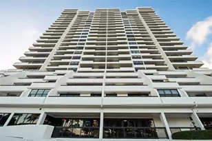 2555 Collins Ave, Miami Beach, FL 33140 - Photo 42
