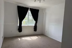 6861 SW 44th St, Miami, FL 33155 - Photo 12