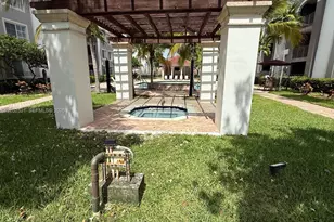 6861 SW 44th St, Miami, FL 33155 - Photo 30