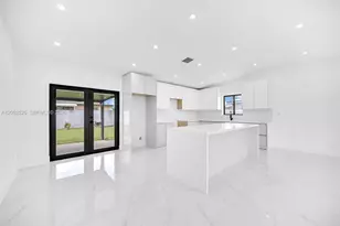 18670 SW 123rd Ct, Miami, FL 33177 - Photo 10
