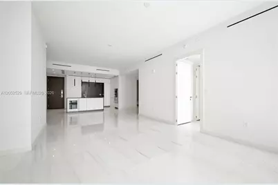 300 Biscayne Boulevard Way #1705W, Miami, FL 33131 - Photo 12
