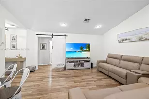 1879 Andromeda Ln, Weston, FL 33327 - Photo 8