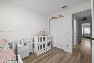 1879 Andromeda Ln, Weston, FL 33327 - Photo 14